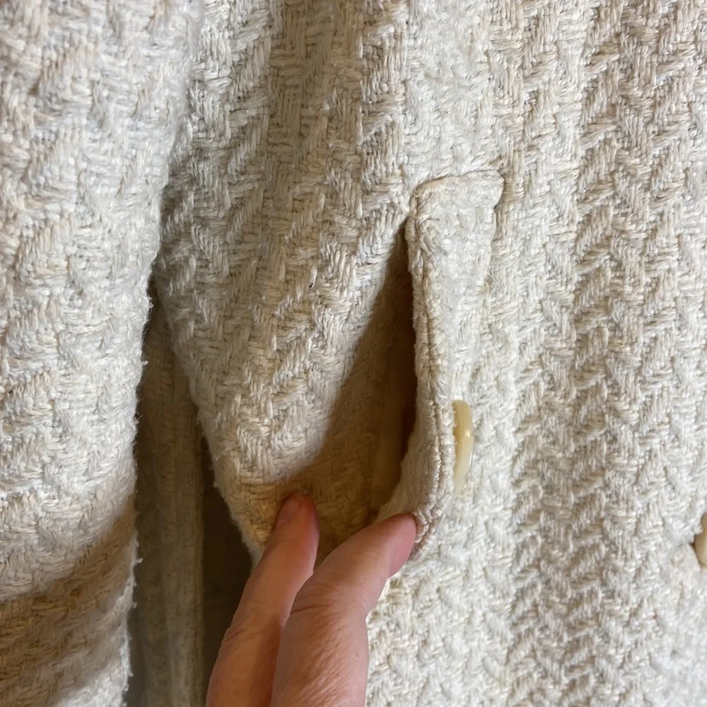 Daytrip Ivory Detachable Hood Tie Waist Buttoned Coat - Picture 5 of 13